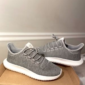 Women Adidas shoes